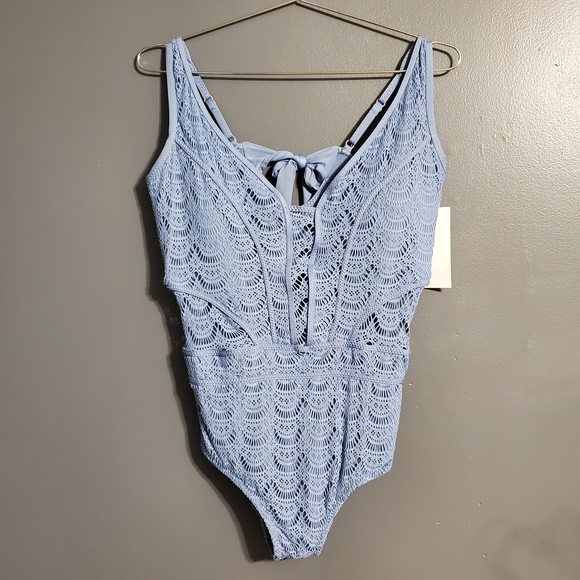 BECCA Other - NWT BECCA Light Blue Women's Lace Swimsuit Size 2X (20-22)